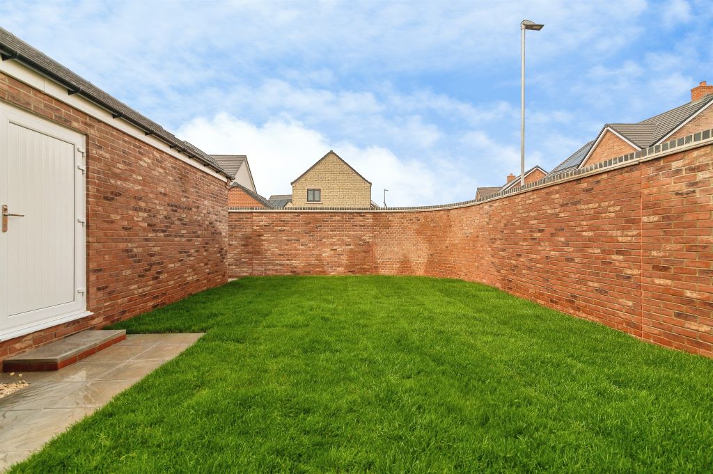 Property photo 3 of 22