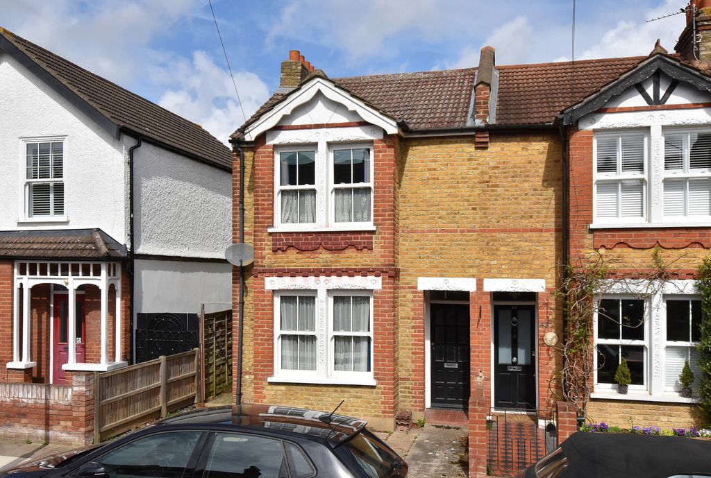 Property photo 1 of 12