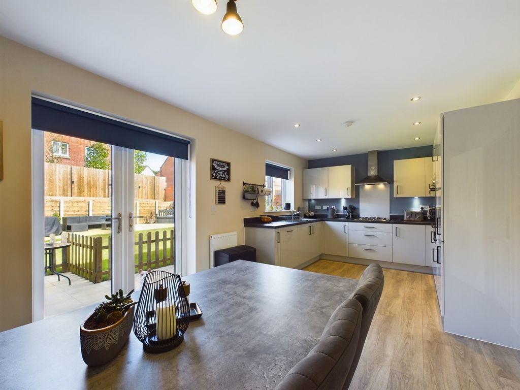 Property photo 3 of 32 3422265