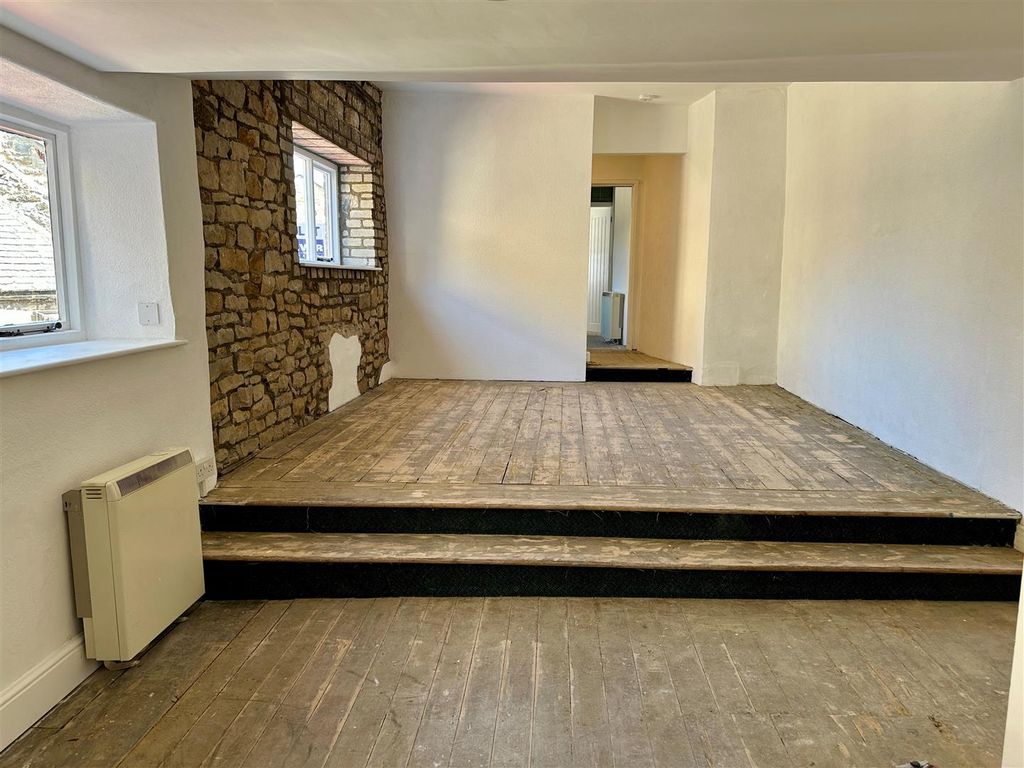 Property photo 2 of 5 10.Jpg