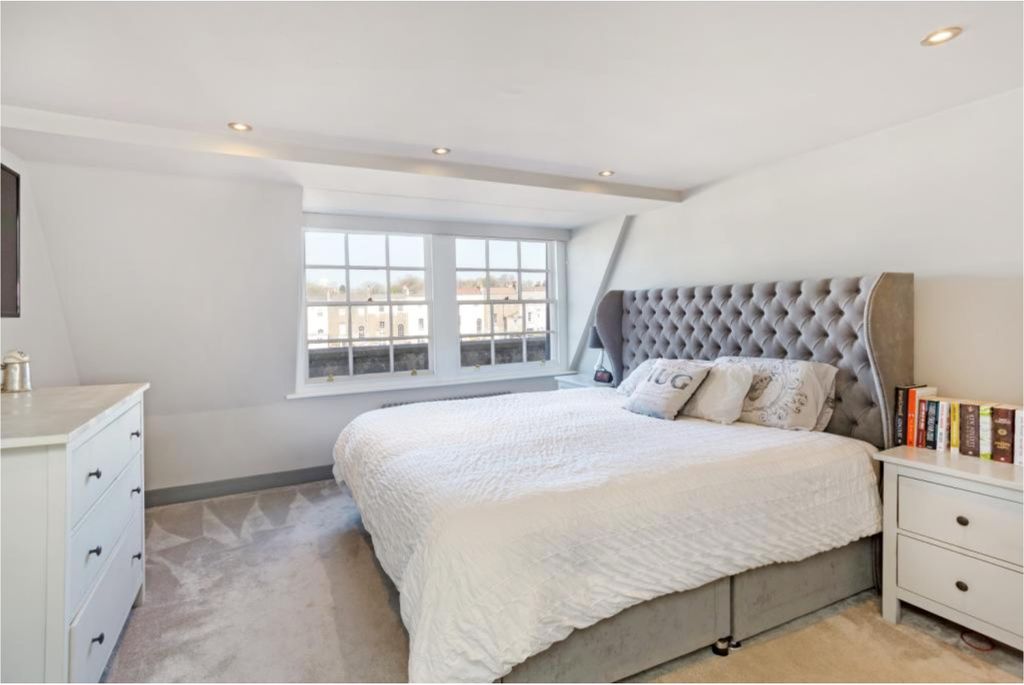 Additional image 8 of 3 bed flat for saleRoyal York Crescent, Clifton, Bristol BS8