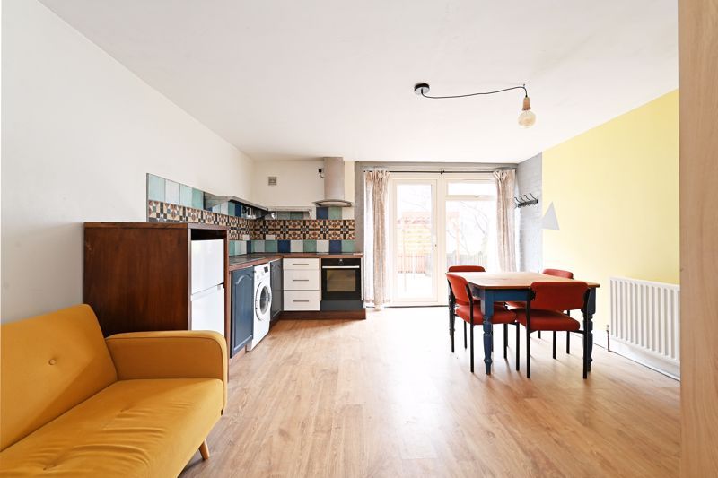 Property photo 2 of 17 Open Plan Living