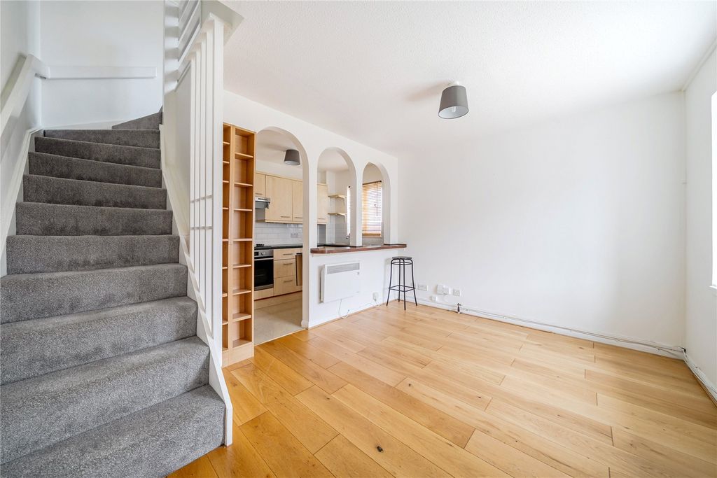 Property photo 2 of 19 Picture No. 03