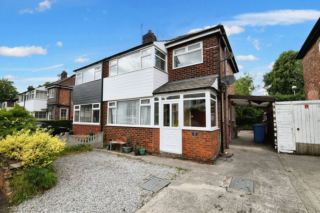 Property photo 1 of 18