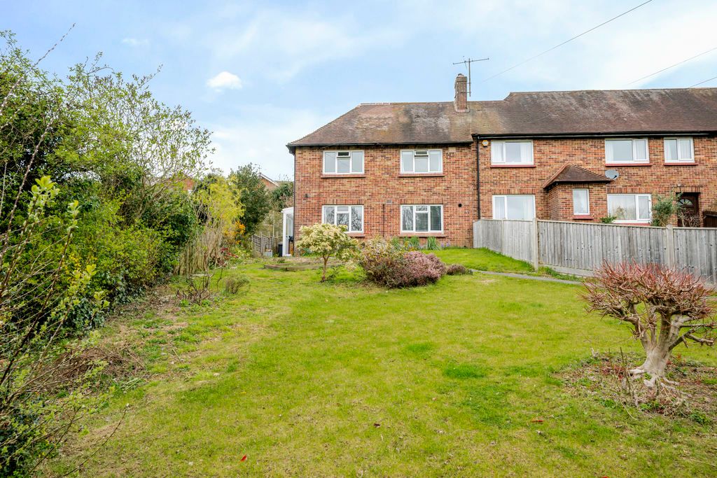 Property photo 1 of 14 Photo 12