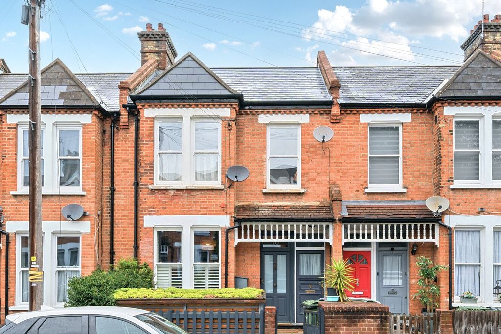 Property photo 1 of 19 Picture No. 04