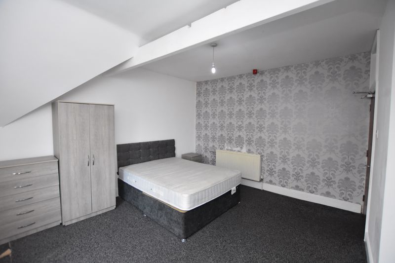 Property photo 2 of 4 Photo 3