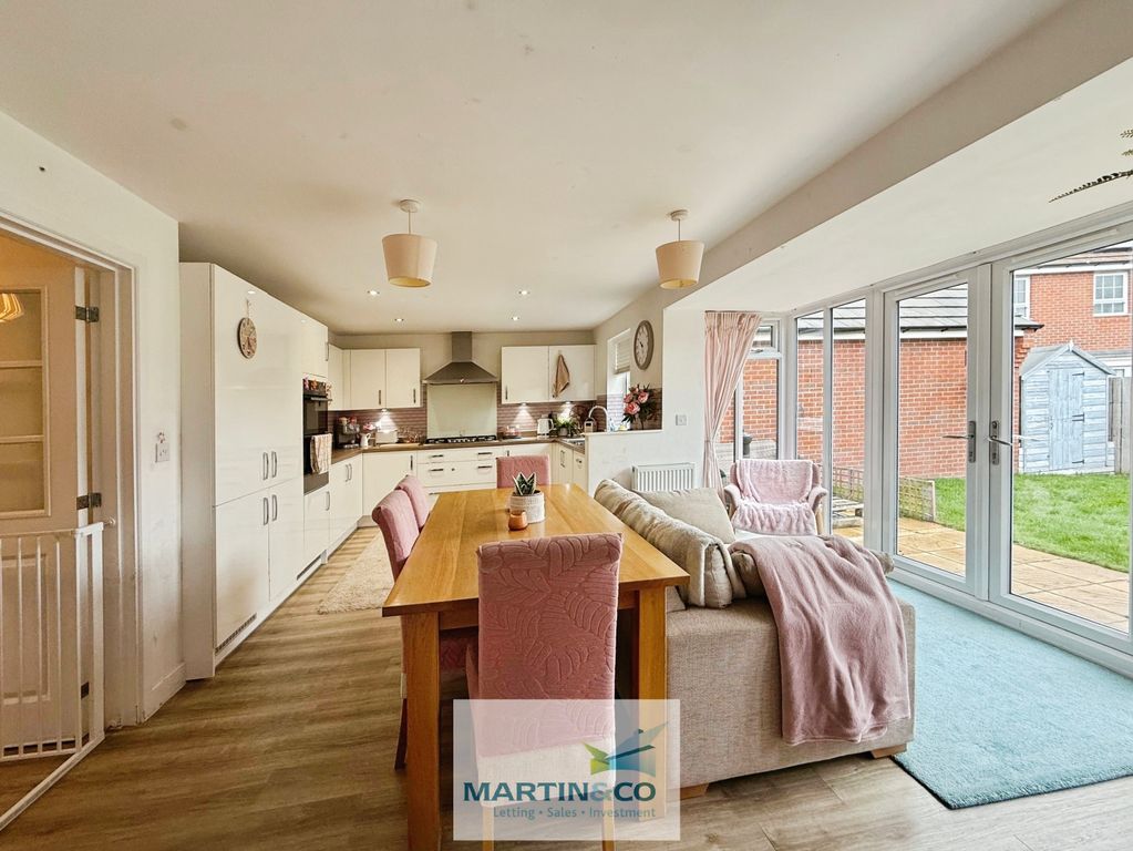 Property photo 1 of 26 d887F4Af-1-4730-Ac04-B8528A2Fa86D-9376-00000140405