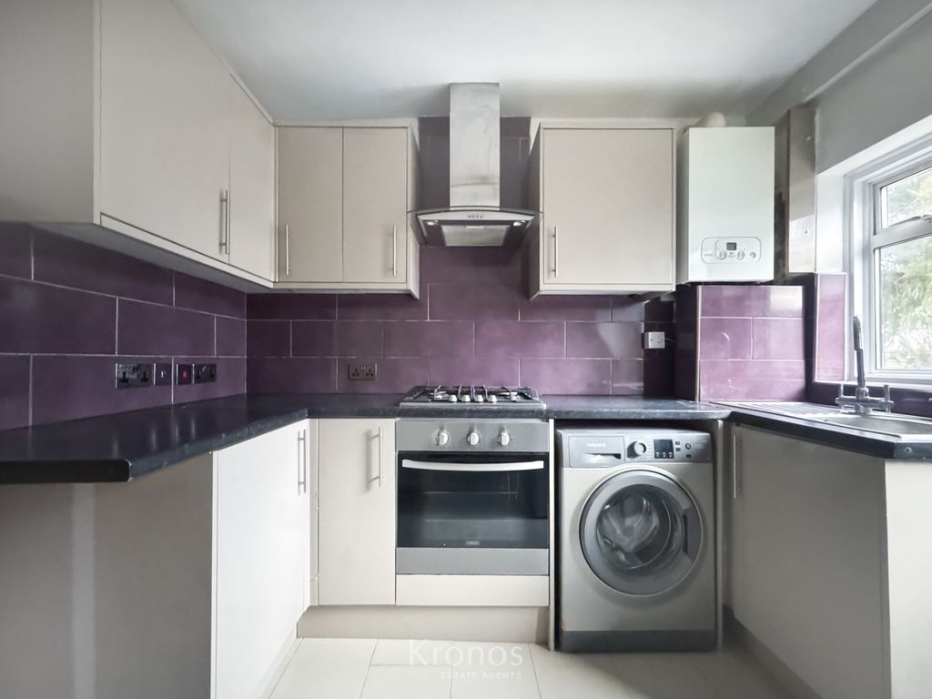 Property photo 3 of 11 Gallery