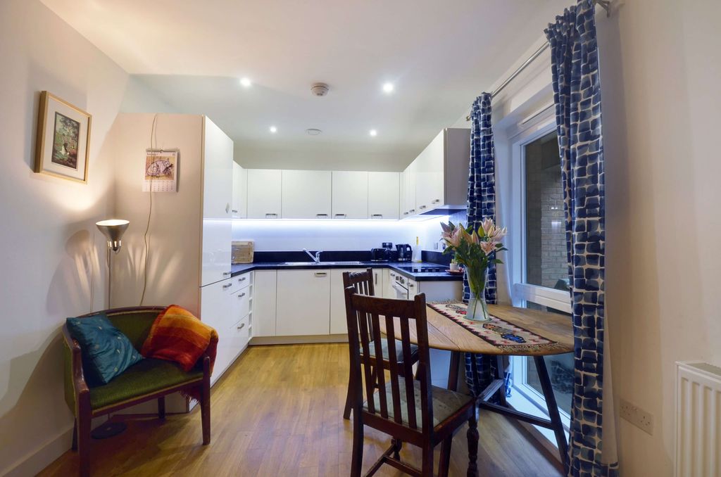 Property photo 2 of 23 Kitchen Dining Area_Pic_ (1).Jpg