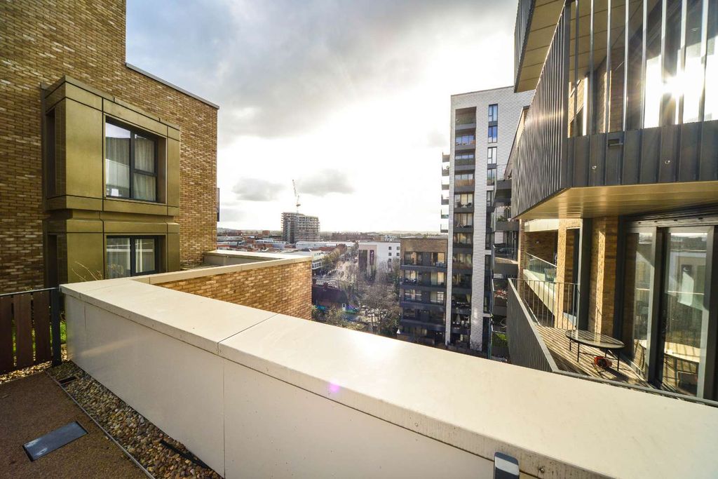 Property photo 3 of 15