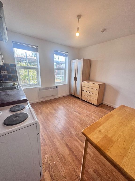 Property photo 3 of 5 03.Jpg