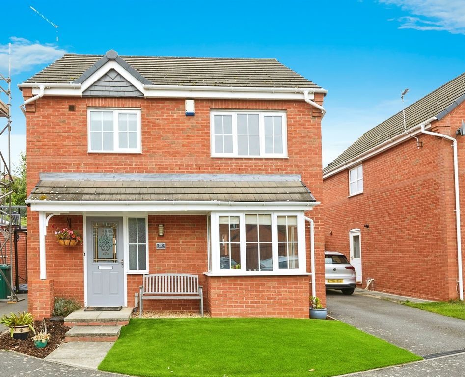 Property photo 1 of 18
