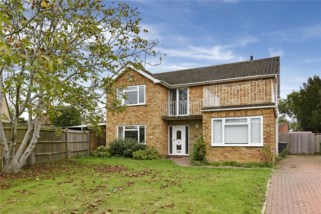 Property photo 1 of 7 Front