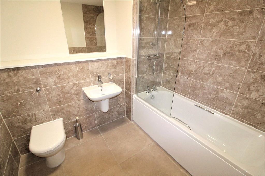 Property photo 3 of 10 Picture No. 04