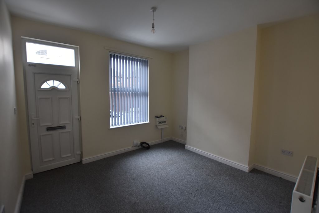 Property photo 2 of 12 Photo 10