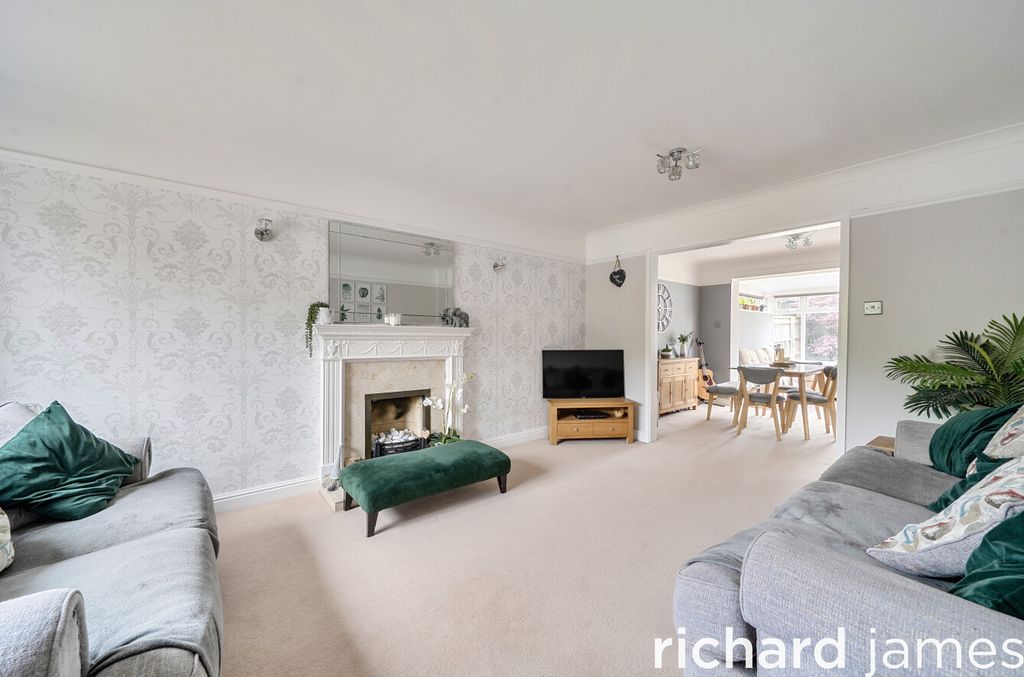 Property photo 2 of 13 6A2F2340d58F4859B16E9B28570d5F6c