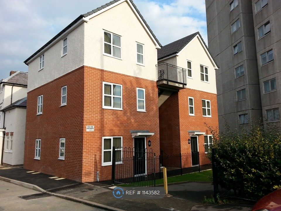 Property photo 2 of 9
