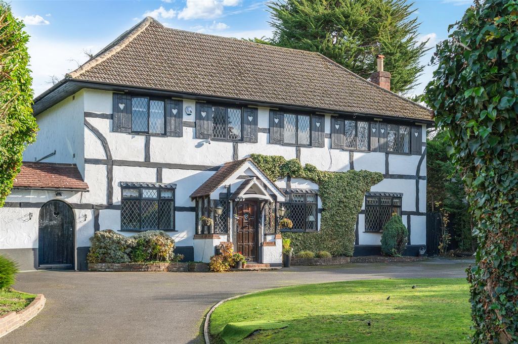 Additional image 14 of 6 bed detached house for saleLongdown Lane North, Epsom KT17