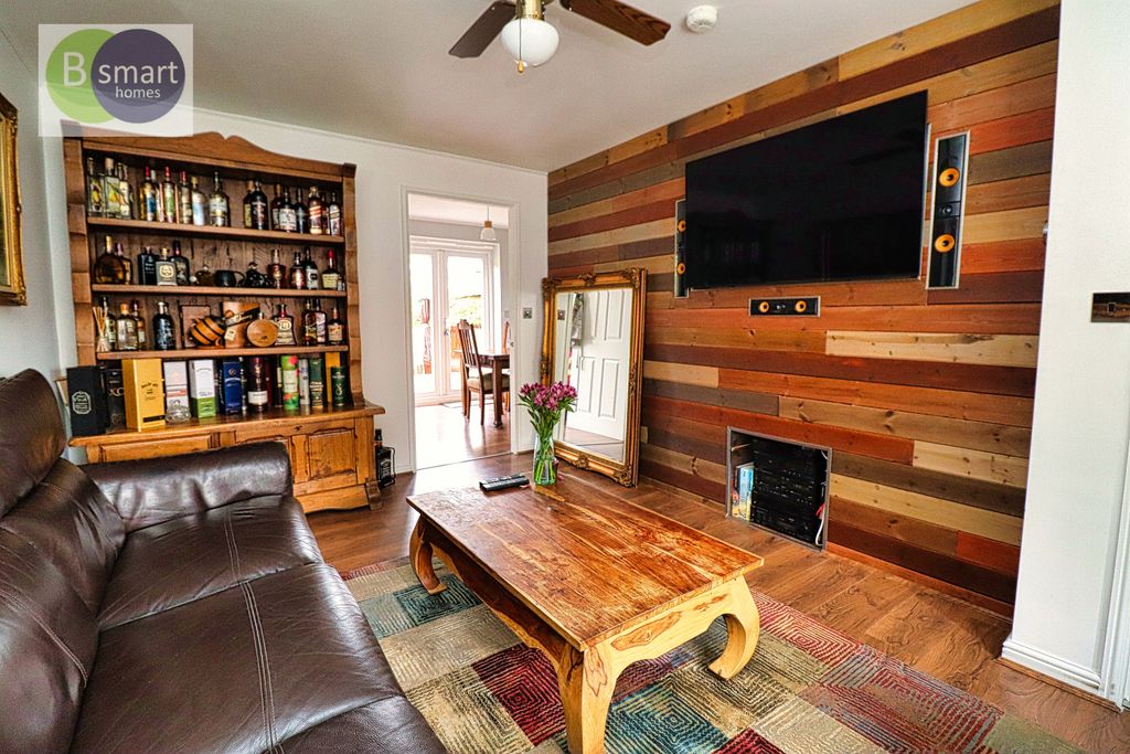 Property photo 2 of 17 Img_4920