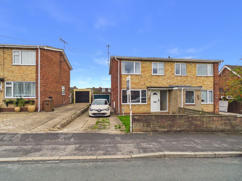 Property photo 1 of 16 5530560