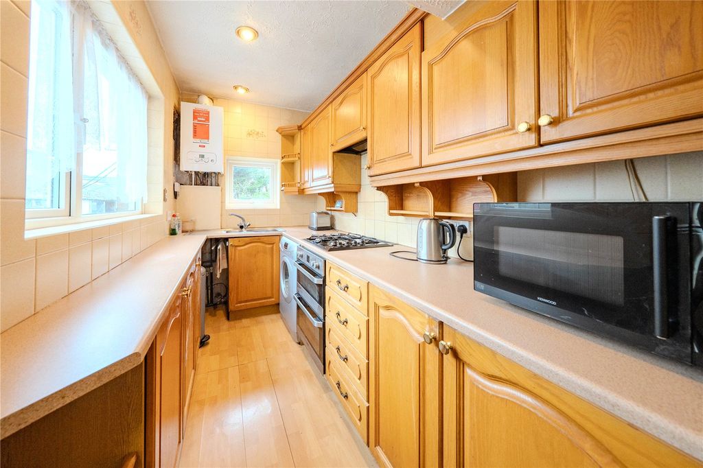 Property photo 3 of 14 Picture No. 01