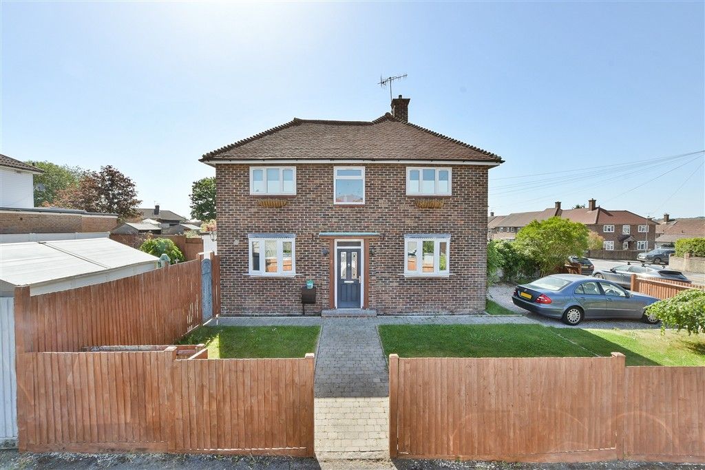Property photo 1 of 16 External