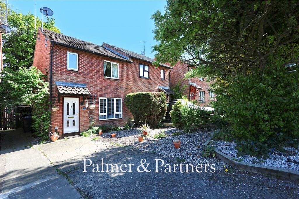 Property photo 1 of 18 Picture No. 04