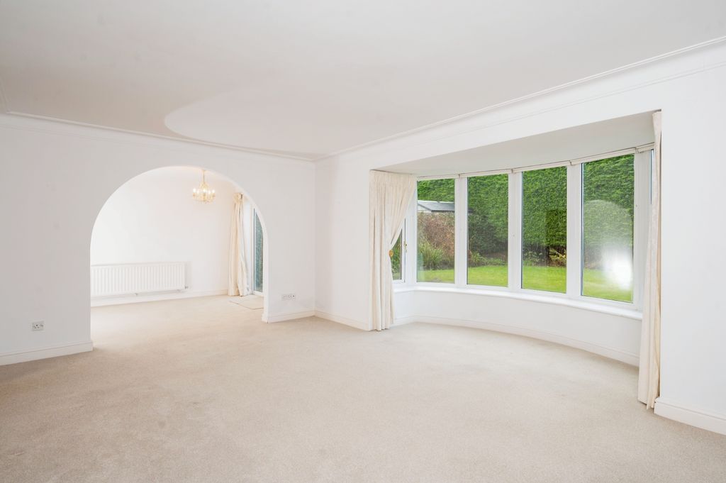 Property photo 3 of 17 Photography