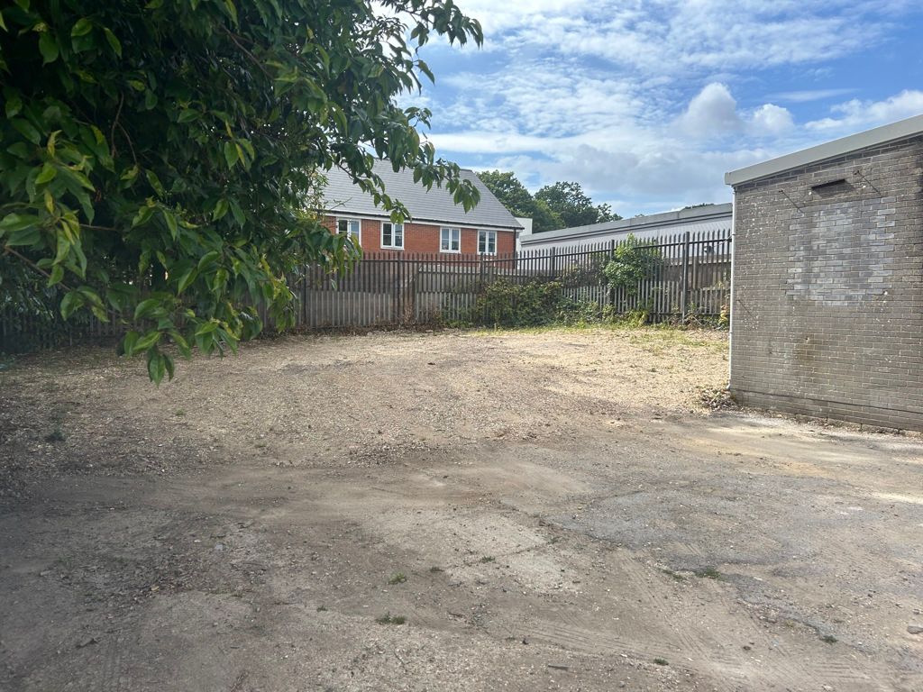 Property photo 3 of 9 Photo 10