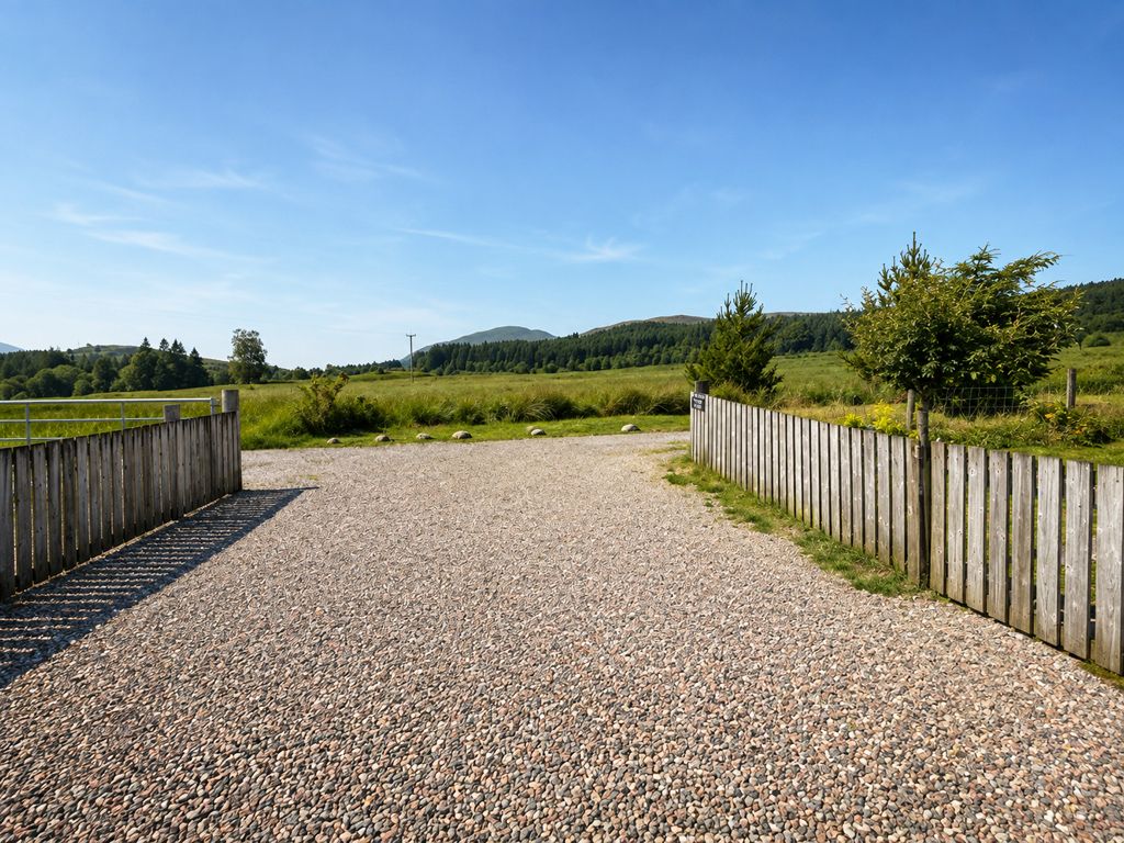 Property photo 3 of 56