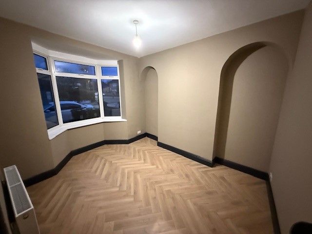 Property photo 3 of 10 Image