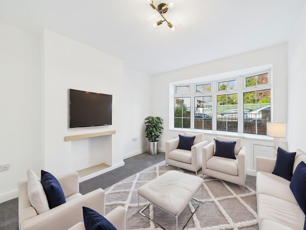 Property photo 3 of 21 Lounge (Virtually Furnished)