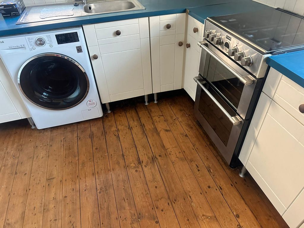 Property photo 3 of 8