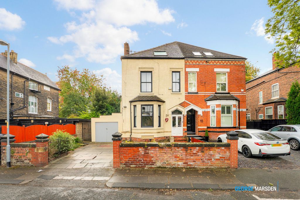 Property photo 1 of 47