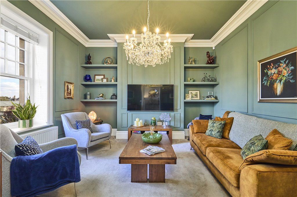 Property photo 2 of 34 Picture No. 14