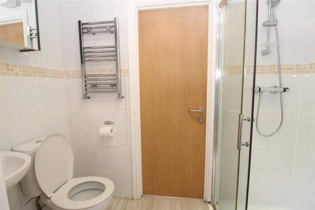 Property photo 3 of 8 Img_0916.Jpg