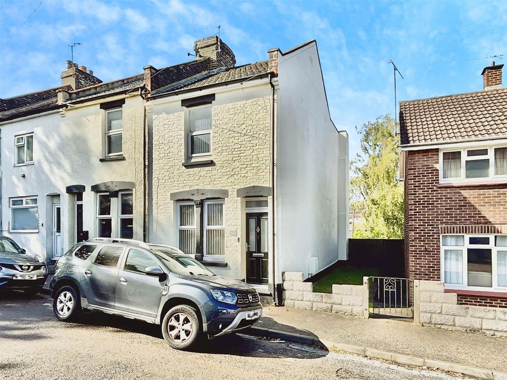 Property photo 1 of 13 A5Aca11F-1.Jpg