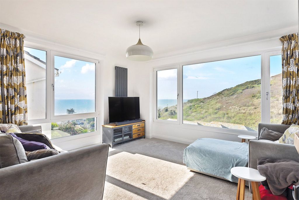 Property photo 2 of 11 Picture No. 04