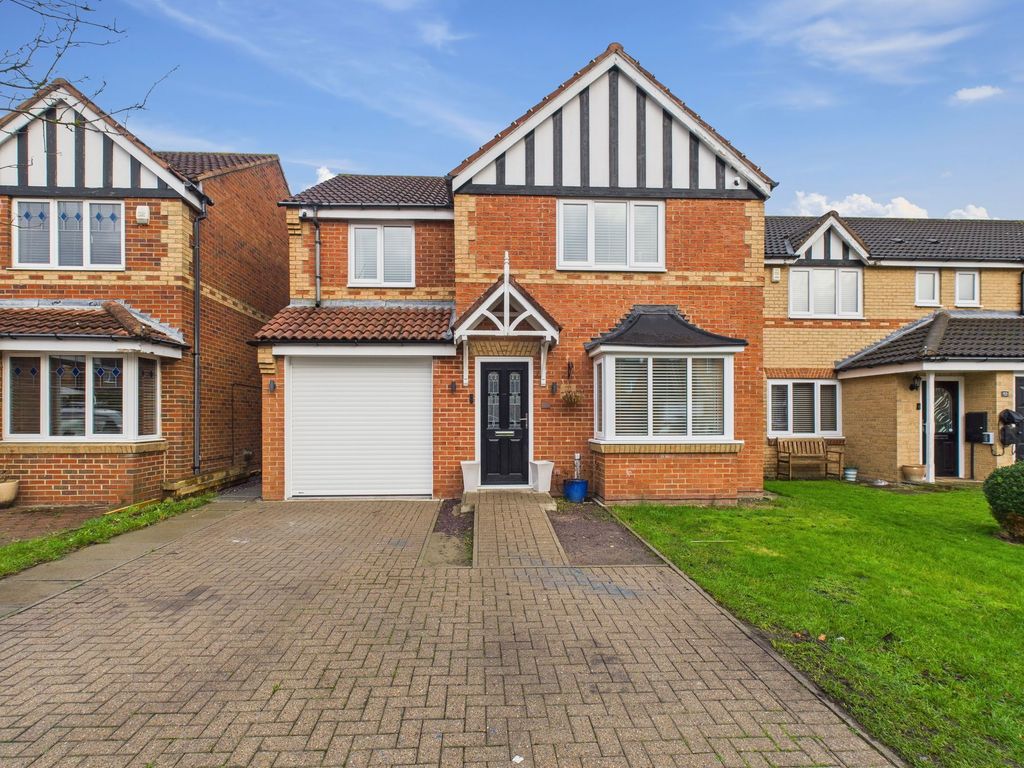 Property photo 1 of 14 External