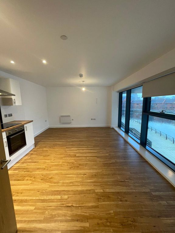 Property photo 1 of 7 Picture No. 08