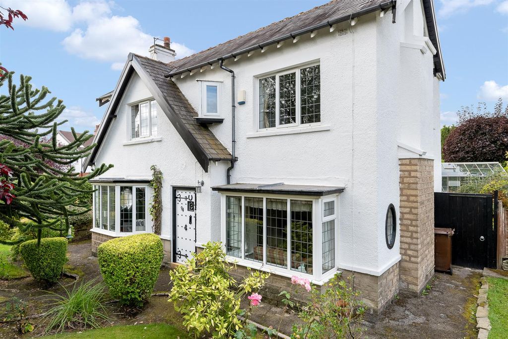 Property photo 1 of 109 94 Summerseat Lane External-8.Jpg