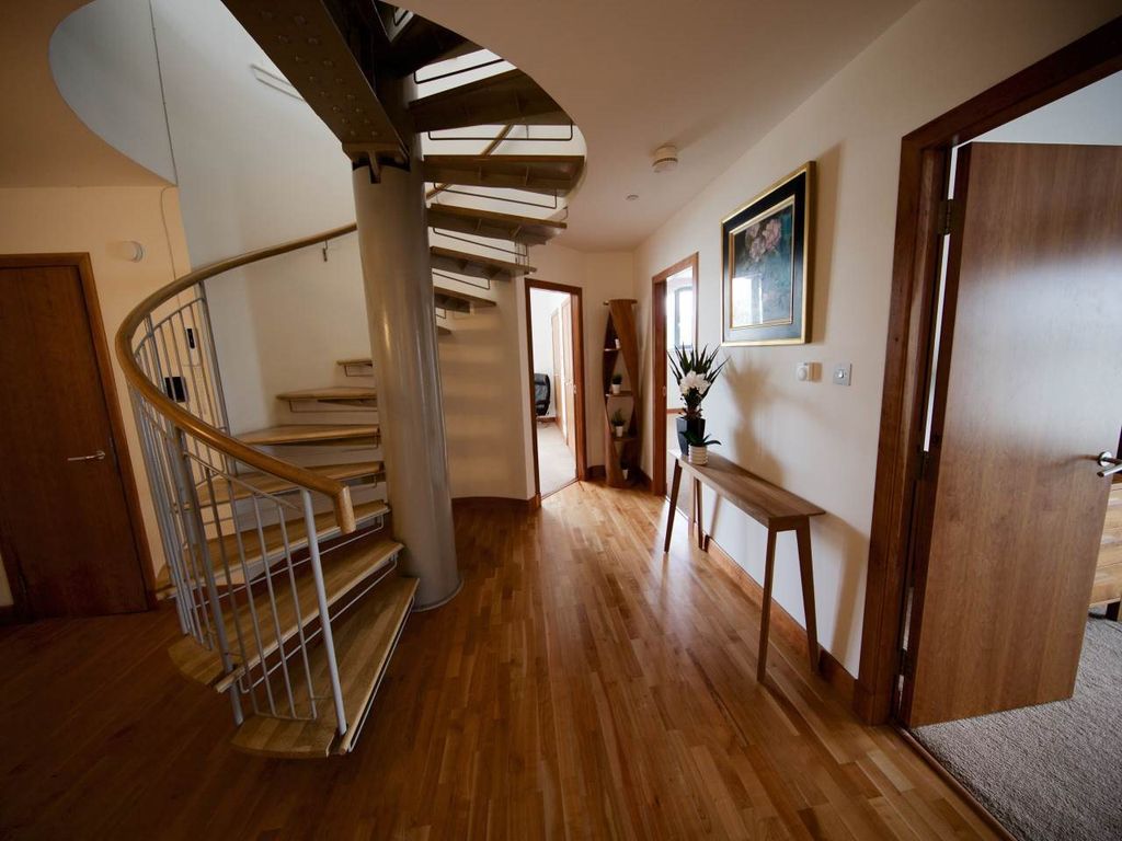 Property photo 3 of 20 Img_0005