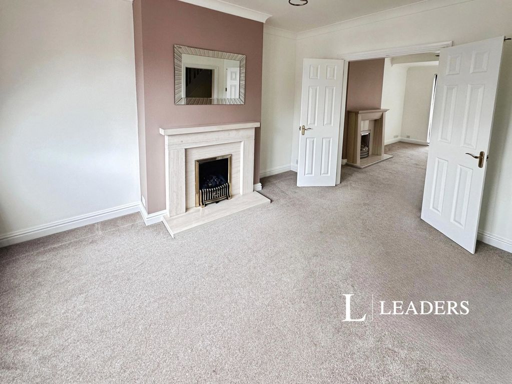 Property photo 2 of 20 Pbox-Img.Jpg