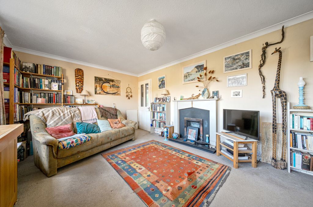 Property photo 2 of 17 1429435-1-69B9Cac...