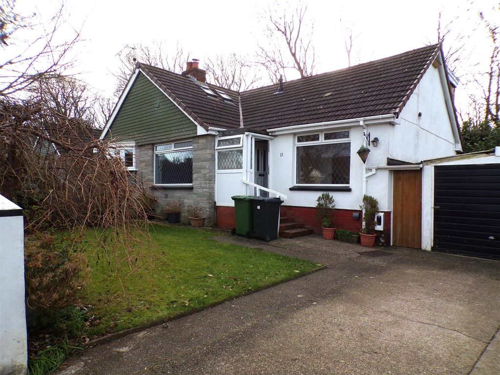 Property photo 1 of 13 Front External.Jpg