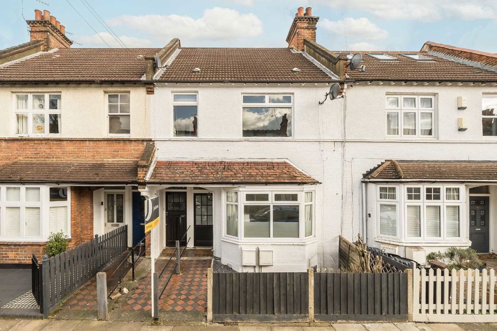 Property photo 1 of 6