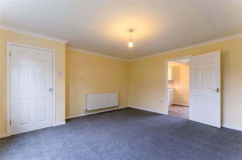 Property photo 3 of 8 Living Room
