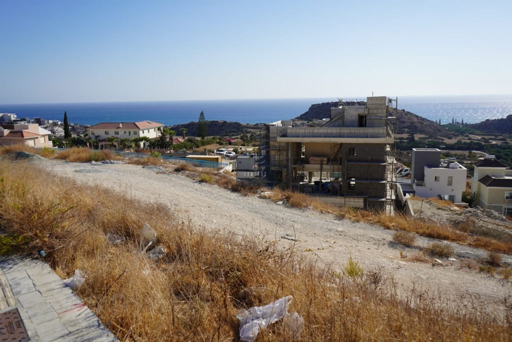 Property photo 2 of 3