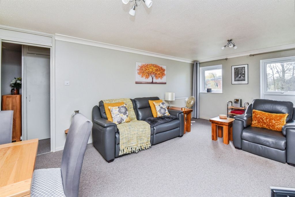 Additional image 6 of 2 bed flat for saleMill Close, Frome BA11